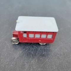 N Scale 0-4-0 Red Trolley Diesel Locomotive Plastic Steel Model Train N Gauge