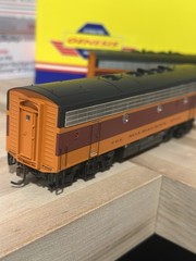 Athearn Genesis HO EMD F7A/F7B Milwaukee Road #73-AB DCC&Sound Lightly USED