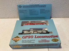 Life-Like Proto 2000 HO GP20 Burlington Route CB&Q #929 Diesel Locomotive