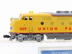 N Scale KATO 176-073 UP Union Pacific F3A Diesel Locomotive #905