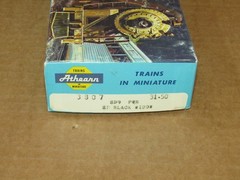 Athearn HO Locomotive 3807 SD9 Powered Southern Pacific Black Widow 5459