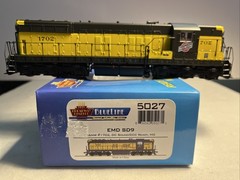 HO Scale Broadway Limited Blueline CNW SD9 DCC/Sound Ready