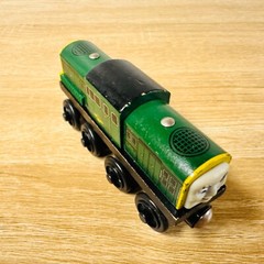 Derek 2007 – Thomas the Tank Engine & Friends Wooden Railway Trains