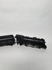 Working Lionel O Gauge Baltimore and Ohio 8304 2-8-4 Steam Locomotive