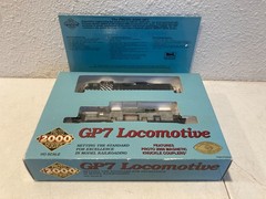 Life-Like Proto 2000 HO GP7 Santa Fe ATSF #2792 Diesel Locomotive w/Box