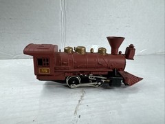 Macao Ho Scale 0-4-0 Steam Locomotive #15 For Train, Set Layout
