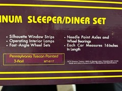 MTH MT-6117 Pennsylvania Tuscan Painted 60′ Aluminum Sleeper/Diner Set NIB