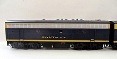 HO Walthers 910-9902 Santa Fe #265 EMD F7A-B Set Brand New