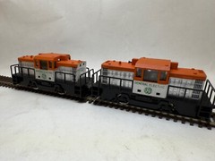 AHM Ho Scale General Electric Center Cab Switchers Set of Two