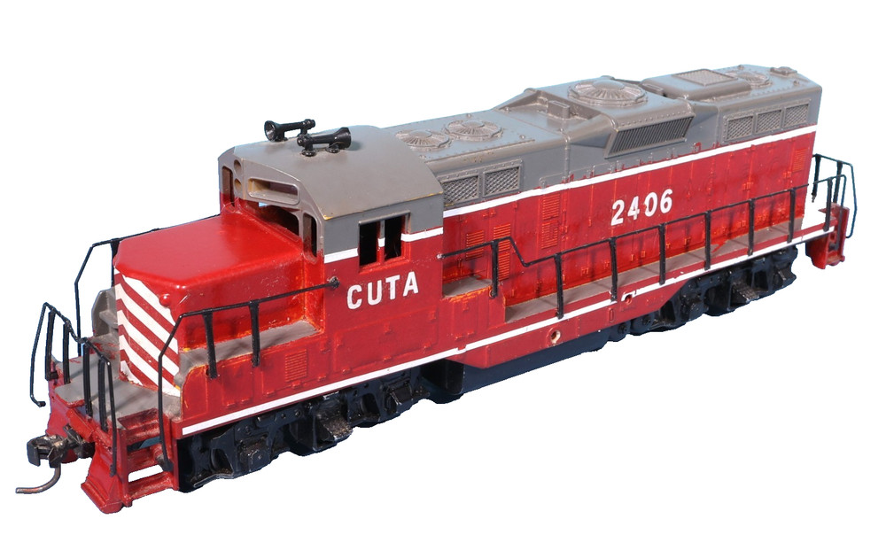 Athearn HO Powered CUTA Low Hood Diesel Engine 2406