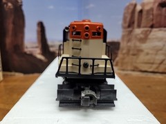 Lionel O Gauge 90th Anniversary GP-9 Diesel 1990