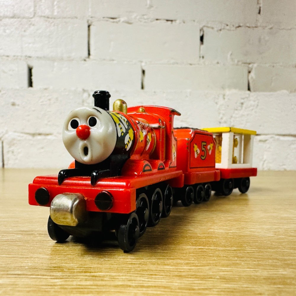 Bee James goes Buzz Buzz Thomas the Tank & Friends Take N Play Along Push Trains