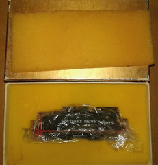 HO SCALE BRASS ORIENTAL LIMITED EMD NW2 SOUTHERN PACIFIC SP #1925