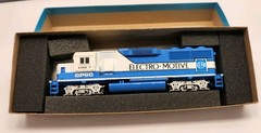 ATHEARN HO EMD ELECTRO MOTIVE GP60 POWERED DIESEL LOCOMOTIVE NO 7 UNBUILT B5