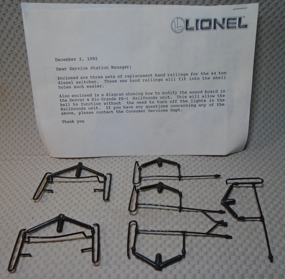 1991 VINTAGE LIONEL SET OF RAILINGS FOR 1990’S 44 TON DIESEL SWITCHER LOCOMOTIVE