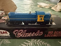 HO SCALE LOCOMOTIVE Atlas RS1 LONG ISLAND RAILROAD CUSTOM PAINTED MTA #461