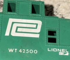 Lionel WT 42500 Train Car Locomotive Vintage Classic Collectible Throwback Used.