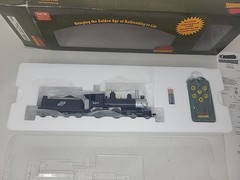 HO ROUNDHOUSE 84531 4-4-0 STEAM LOCOMOTIVE CHICAGO & NORTH WESTERN CNW DCC SOUND