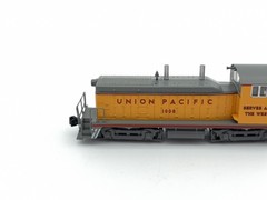 KATO – N – UP Union Pacific – EMD NW2 Switcher Diesel #1008 – Train 176-4359