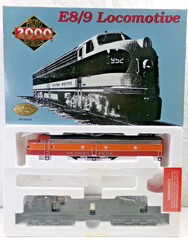 HO gauge Proto 2000 Southern Pacific E8/9 diesel engine in orig box (lot 4065)