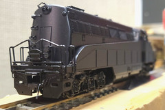 PROTO 2000, #8698, BL2 LOCOMOTIVE, UNDEC, HO, CAB CREW, LIGHT FUNCTION, USED