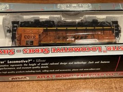 BNSF 3703 Custom Weathered HO SCALE Engine