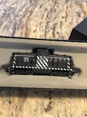 1988 Bachmann Spectrum 41-0800-02 Santa Fe GE 44 Ton Switcher #463 HO scale