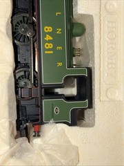 Working Hornby R2164A OO Gauge LNER Green Class D/J83 8481 Loco