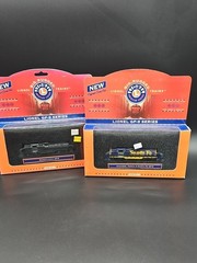 LIONEL GP-9 SERIES 1/120 SCALE LOT OF 2 SANTA FE 722 & PENNSYLVANIA 7215 In Box