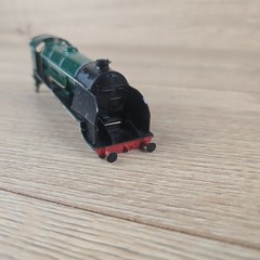 Hornby R154 SR Class N15 Sir Dinadan Steam Locomotive Body Only 795 OO Gauge