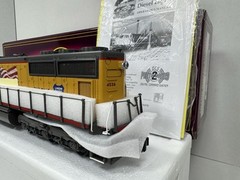MTH 20-2376-1 Union Pacific UP flag SD70M diesel engine #4526 PS 2.0 BCR NIB