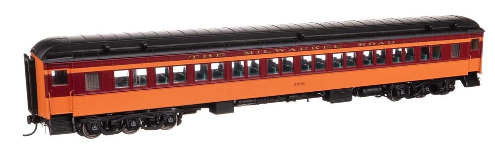 17607 Walthers HO 82′ Pullman-Built Heavyweight Paired-Window Coach Milwaukee