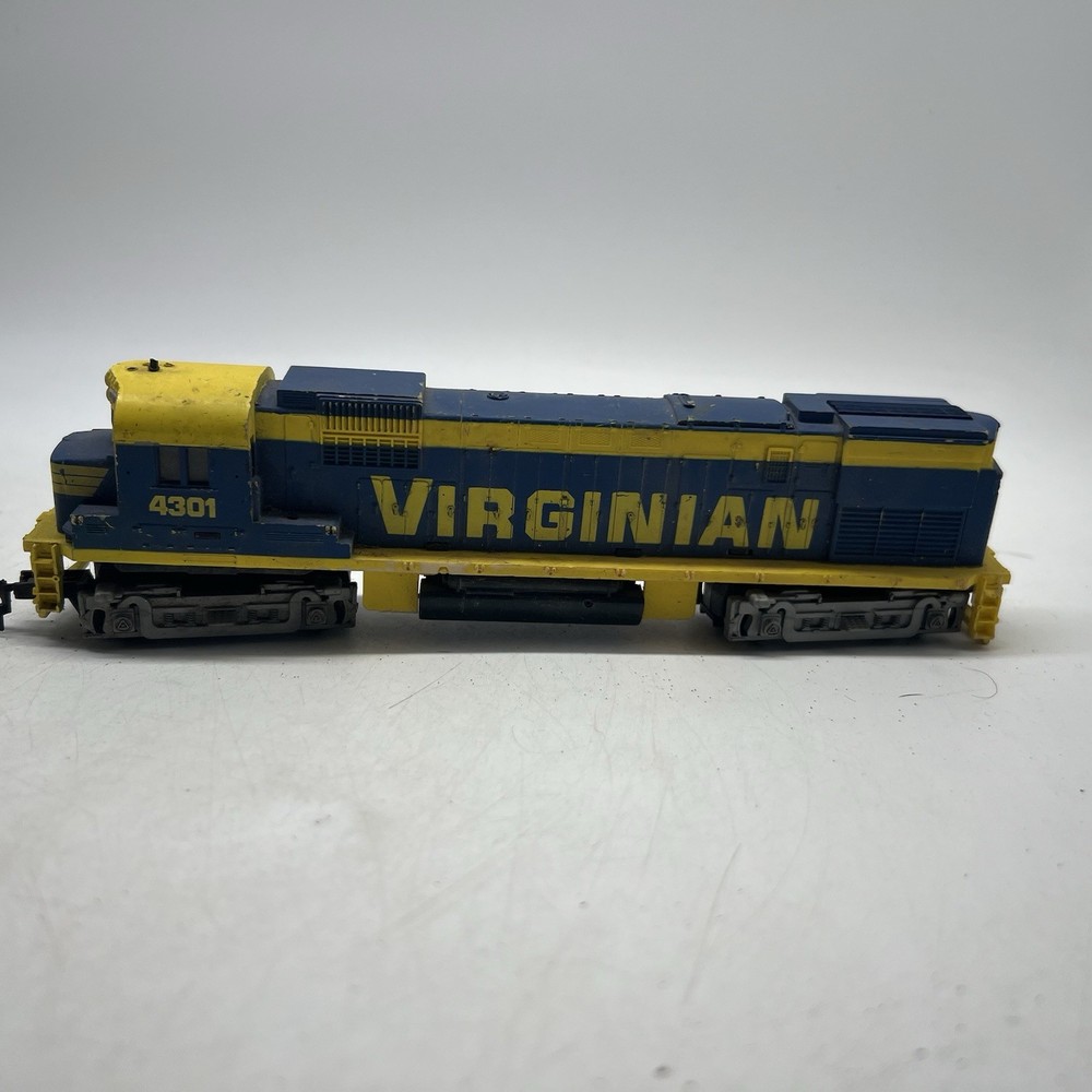 HO gauge TYCO Virginian Alco Century #4301 powered diesel engine