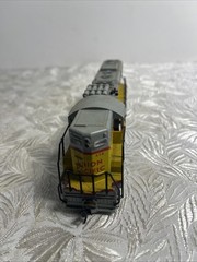 Vintage Atlas 7002 HO Union Pacific SD24 Diesel Locomotive #416 – Austria