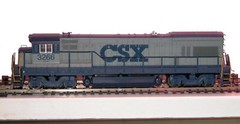 HO ATLAS 8697 GE U23B LOCOMOTIVE CSX # 3266 DC DCC INSTALLED