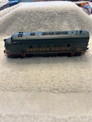 Athearn F7A Western Pacific HO Locomotive #921