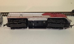 Vintage HO AHM Mehano Santa Fe FM C-Liner Diesel Power Locomotive + Dummy w/ OB