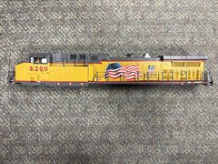 + MTH O Scale Premier Union Pacific #6200 AC4400cw Diesel Engine Shell For Parts