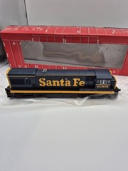 Atlas HO Scale Atchison Topeka Santa Fe #6305 Diesel Locomotive #8653 GE U23B