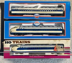 Playart HO Bullet Train Locomotive Engines Lot Of 3