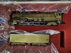 Key Limited Imports-3751 class 4-8-4 Northern Santa Fe, Brass Engine & Tender HO