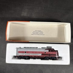E-R MODELS FP7 ROCK ISLAND 040 – 4010 HO SCALE MODEL TRAIN LOCOMOTIVE