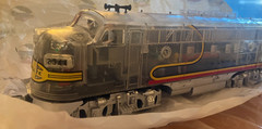 MTH DAP 20-80002A Santa Fe Clear Body F-3 Diesel ABA w/BCR, Paper & Red Ribbons