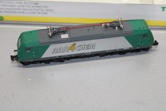 Minitrix 12573 185 Series Electric Locomotive Rail4Chem Dss N Track Packaging