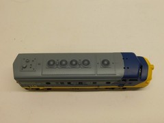 Athearn HO Scale Blue Box CSX F7 A Unit Locomotive #116 – Unpowered Dummy Unit B