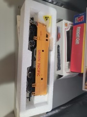 Bachmann HO 0506 EMD F9 1206 Diesel Engine Union Pacific Yellow, Track Tested