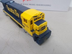 BACHMANN PLUS~ SANTA FE B23-7 LOCOMOTIVE # 6410 ~RUNS GOOD~HO SCALE