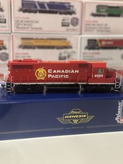 HO Athearn Genesis DCC Sound Canadian Pacific GP38-2 #4405 Lightly Used