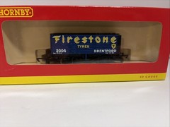Hornby R6343 7 Plank Firestone Wagon 00 Gauge 2004 Brentford NOS