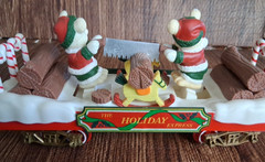 1986 New Bright Christmas Express Train Locomotive Set W/ Bears For Repair